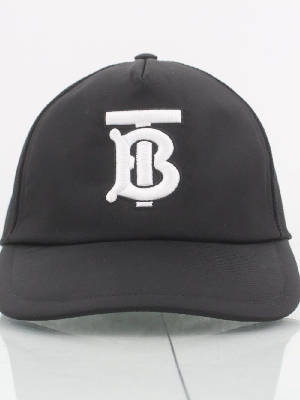Burberry Hat Size Large